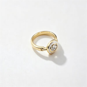 Oval-Cut Zircon Enamel Ring