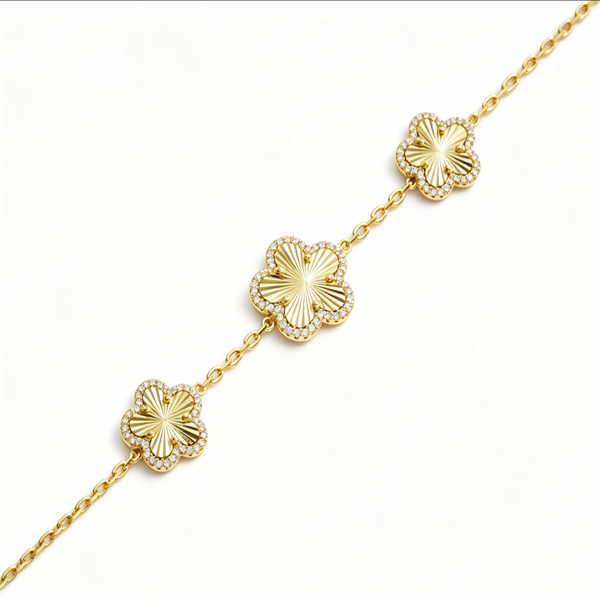14K Gold-Plated Flower Pavé Zircon Bracelet - Image 4