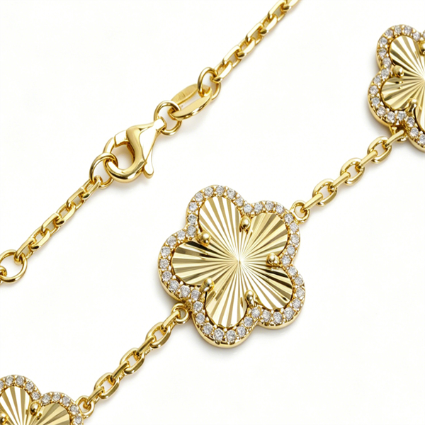 14K Gold-Plated Flower Pavé Zircon Bracelet - Image 2