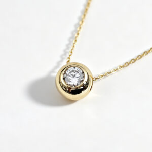 Full Bezel Bubble Single-Stone Pendant